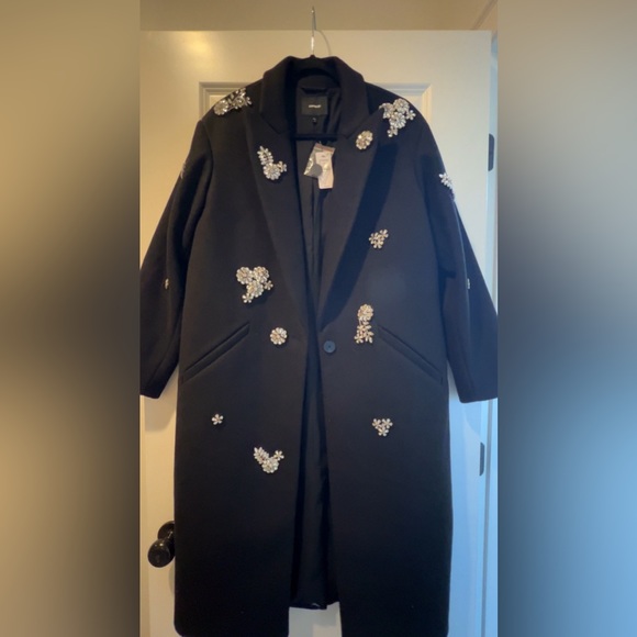 Faux Wool One Button Rhinestone Embellished Coat - Picture 2 of 16